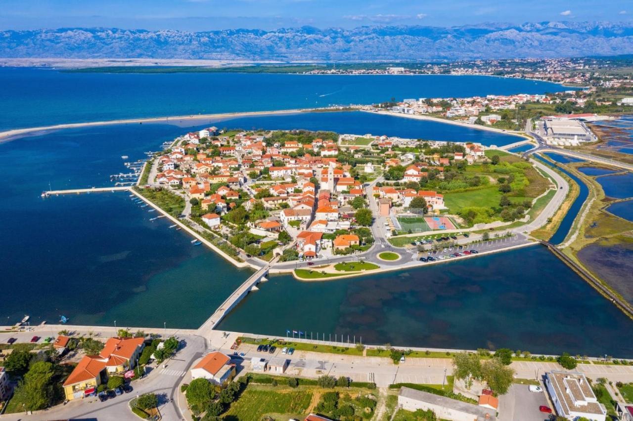 Apartments By The Sea Nin, Zadar - 5838 מראה חיצוני תמונה