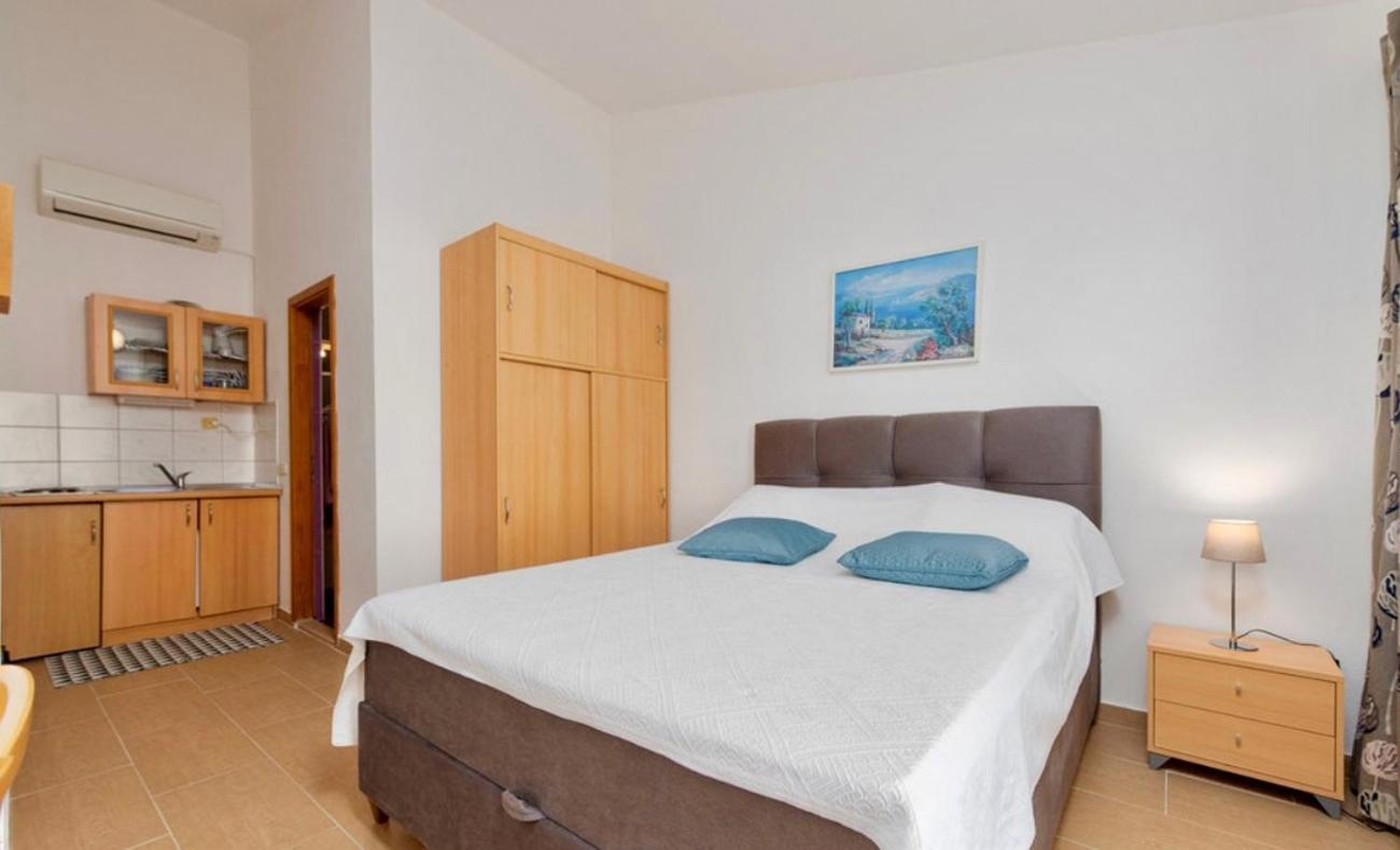 Apartments By The Sea Nin, Zadar - 5838 מראה חיצוני תמונה