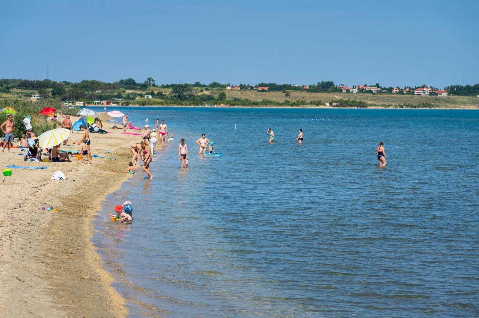 Apartments By The Sea Nin, Zadar - 5838 מראה חיצוני תמונה